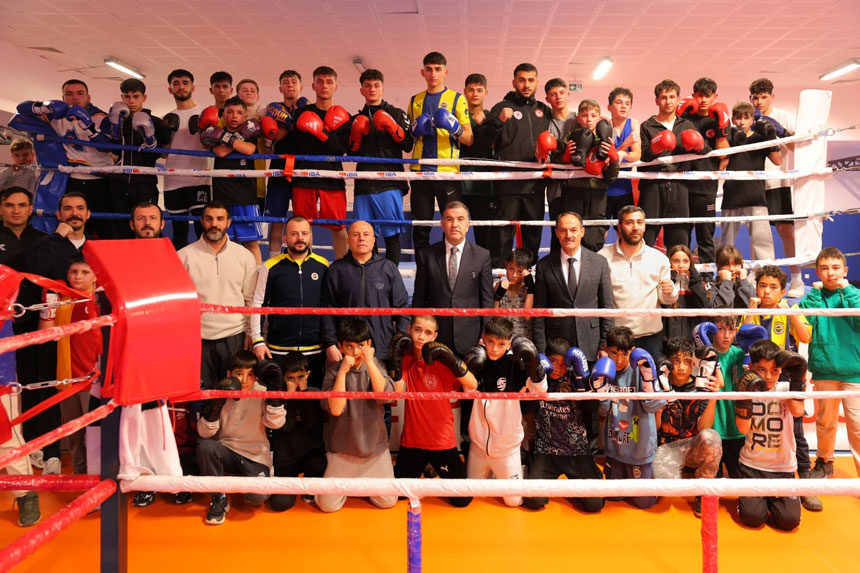 Bayburt Valisi Mustafa Eldivandan Genc Sporculara Moral Ziyareti2