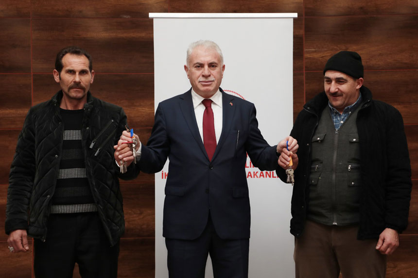 Bayburtta Kentsel Donusum Heyecani 85 Hak Sahibi Anahtarina Kavustu1