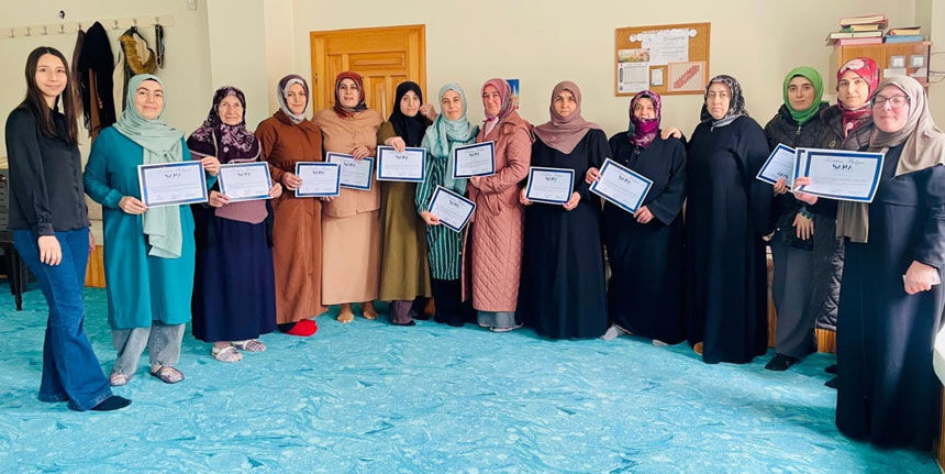 Bayburtta Kursiyerlere Saha Egitimi1