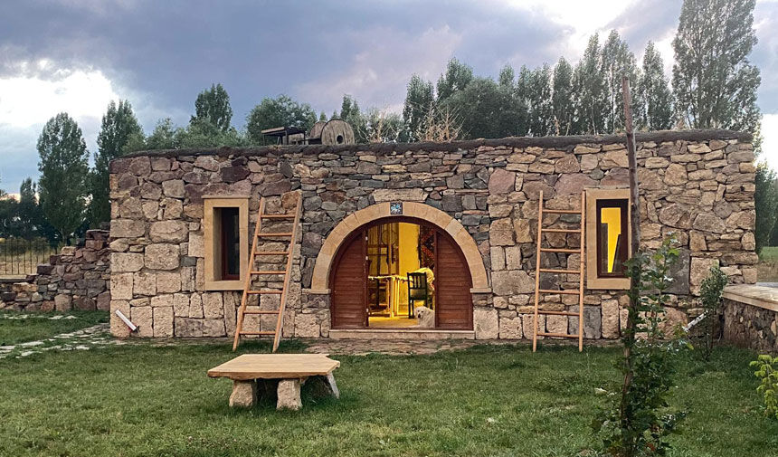 Kenan Yavuz Etnografya Muzesi Uzerine Hazirlanan Ilk Doktora Tezi Tamamlandi1