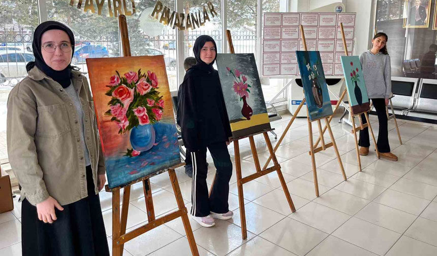 Bayburtta Tualler Kadinlar Icin Renklendi1