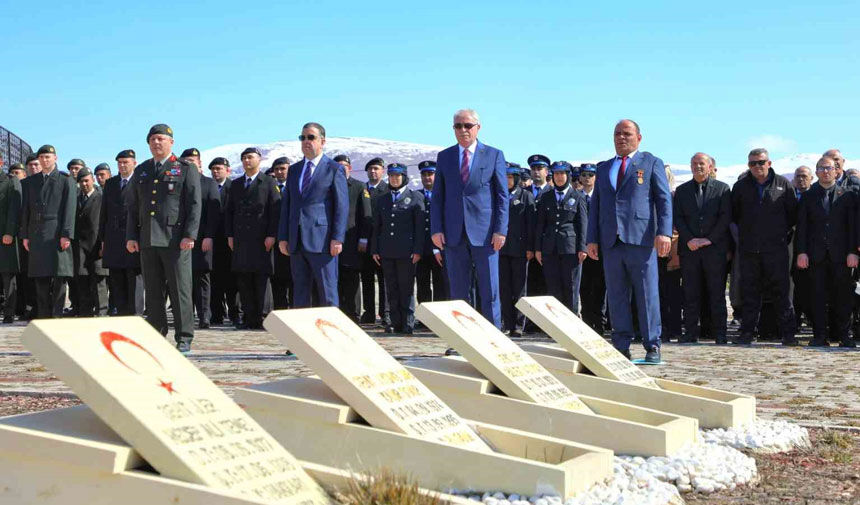 Bayburtta 18 Mart Sehitleri Anma Gunu Ve Canakkale Zaferi Toreni1