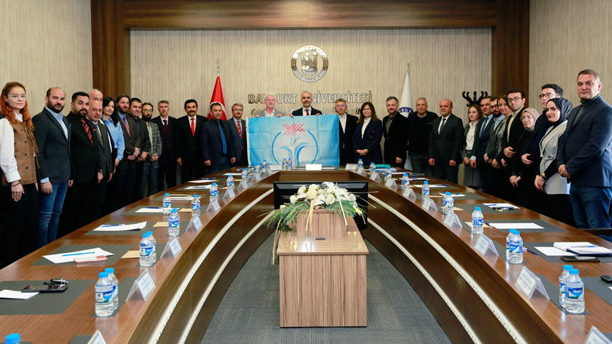 Bayburt Universitesi Erisilebilir Universite Yolunda Mavi Bayragin Da Sahibi Oldu