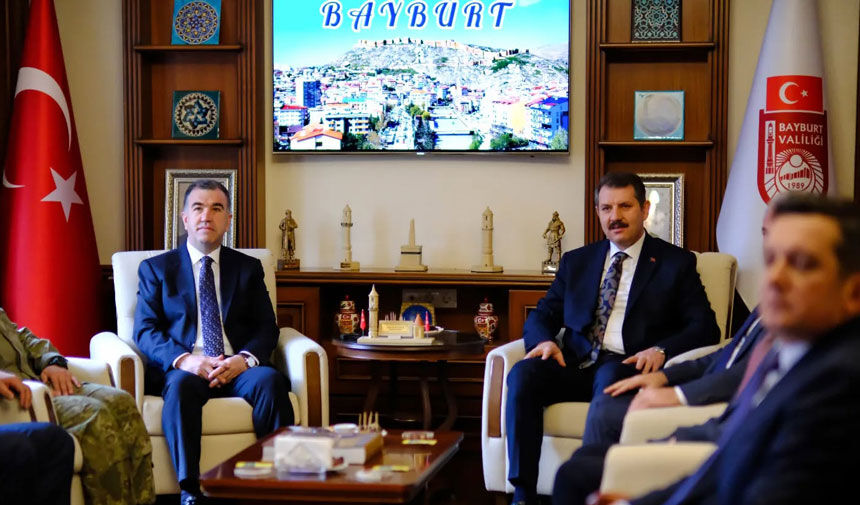 Milli Savunma Bakan Yardimcisi Salih Ayhan Memleketi Bayburtta2