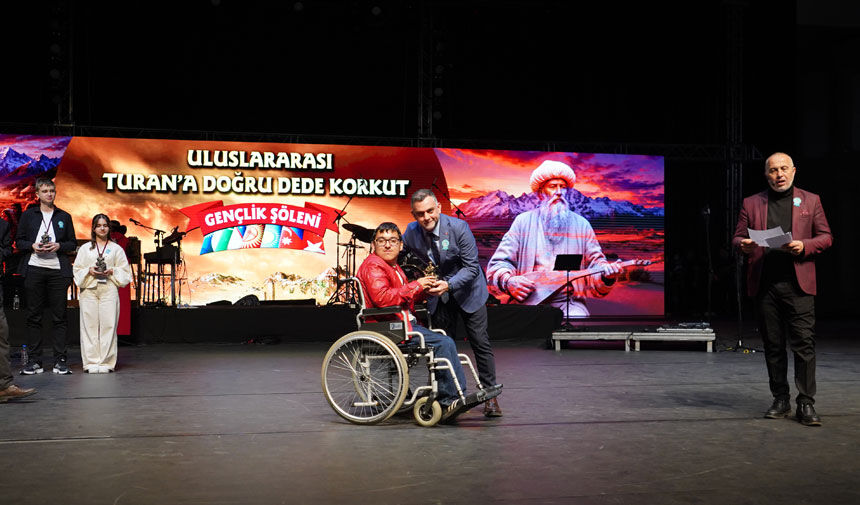 Uluslararasi Dede Korkut Oyku Yarismasi Odulleri Sahiplerini Buldu10