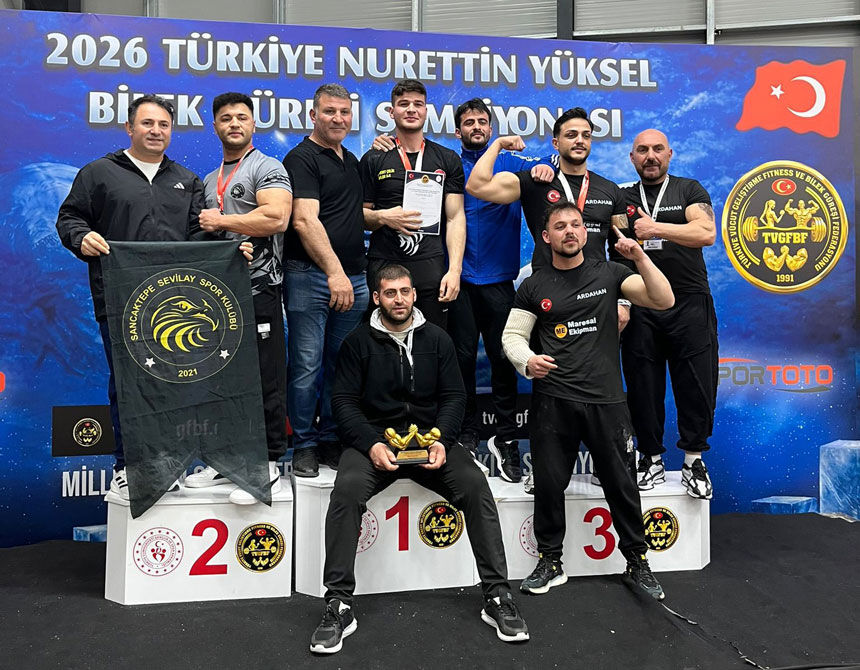 Bayburtlu Bileklerden Yalovada Madalya Yagmuru2