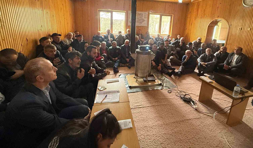 Camlikoz Ve Bayraktarda Ced Mesaisi Vatandaslar Bilgilendirildi1
