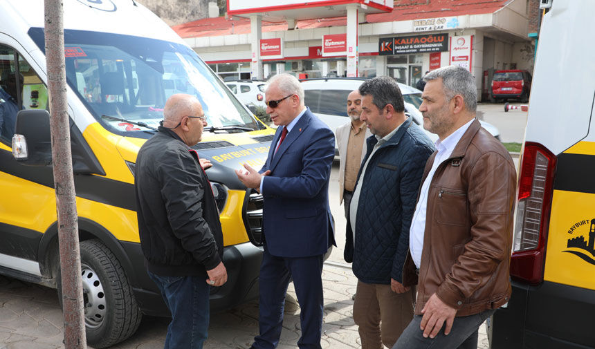 Bayburt Belediyesi Ulasim Filosunu Guclendiriyor 2 Yeni Minibus Hizmete Girdi2