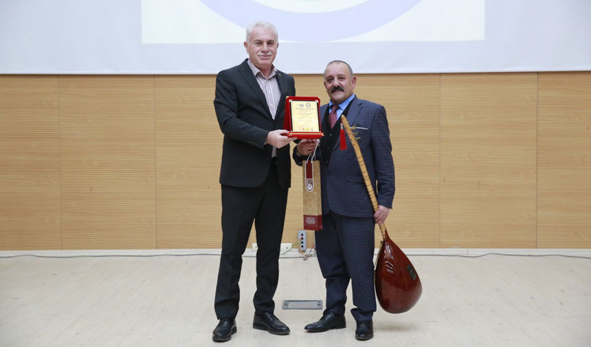 1 Dede Korkut Toyunda Coskulu Son1