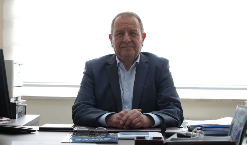 1 Numarali Diplomayla Mezun Oldugu Okulda 37 Yillik Egitim Cinari Mehmet Ocal Varinca4