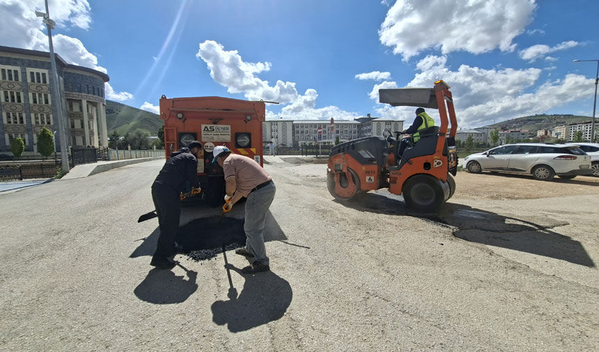 Bayburt Belediyesi Kent Genelindeki Altyapi Ve Cevre Calismalarini Hizlandirdi1