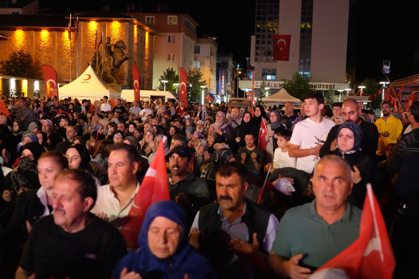 Bayburtta 15 Temmuzun 10Uncu Yilinda Sehitler Dualarla Anildi2