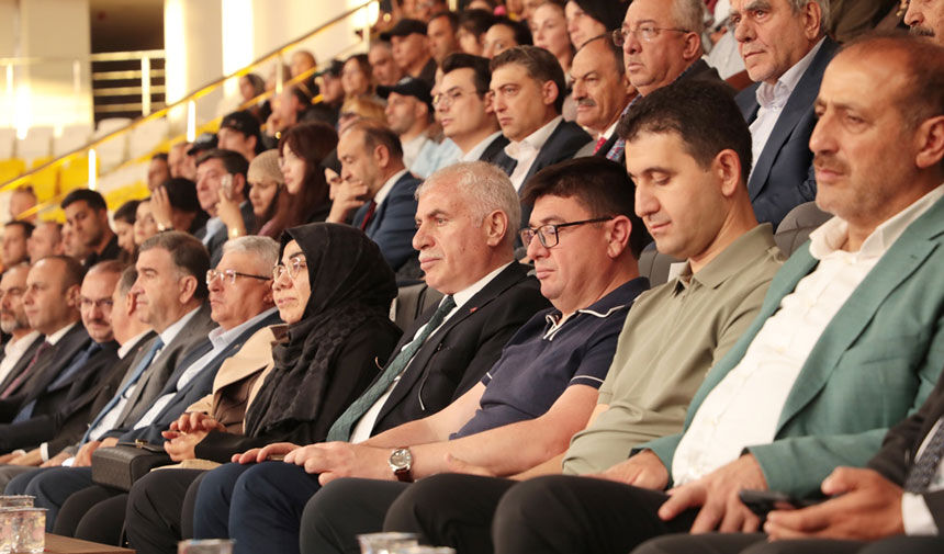 11 Ulkeden Bayburta Kultur Koprusu Dede Korkut Solenleri Basladi4