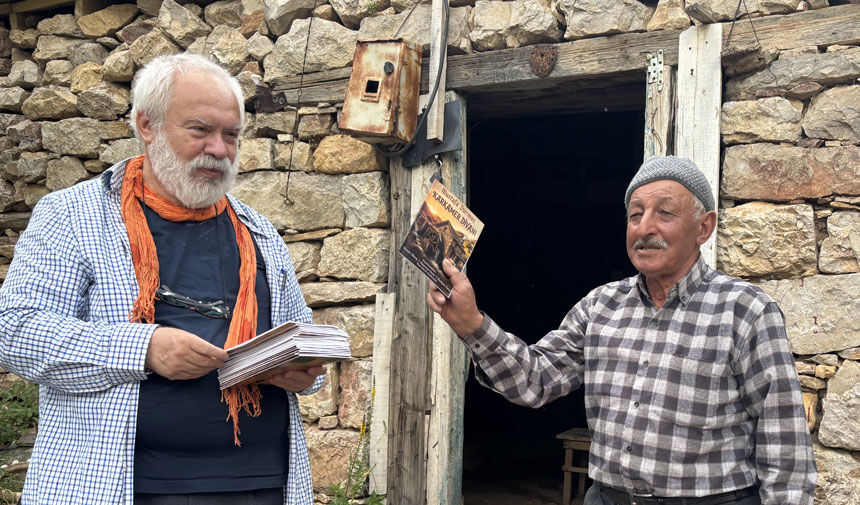 Bayburtlu Asik Mustafa Durmusun Siirleri Kitaplastirildi1