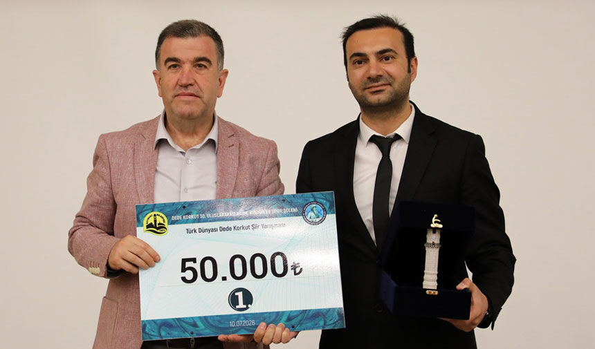 Dede Korkut Siir Yarismasinda Oduller Sahiplerini Buldu6