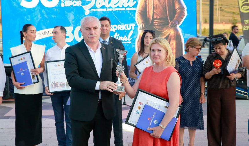 Dede Korkut Soleni Spor Turnuvalarinda Oduller Sahiplerini Buldu3