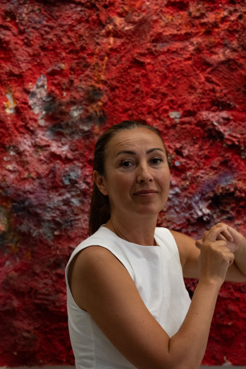 Ebru Uygun Baksi Muzesinde Ask Cicekleri Acar Bu Topraklarda4