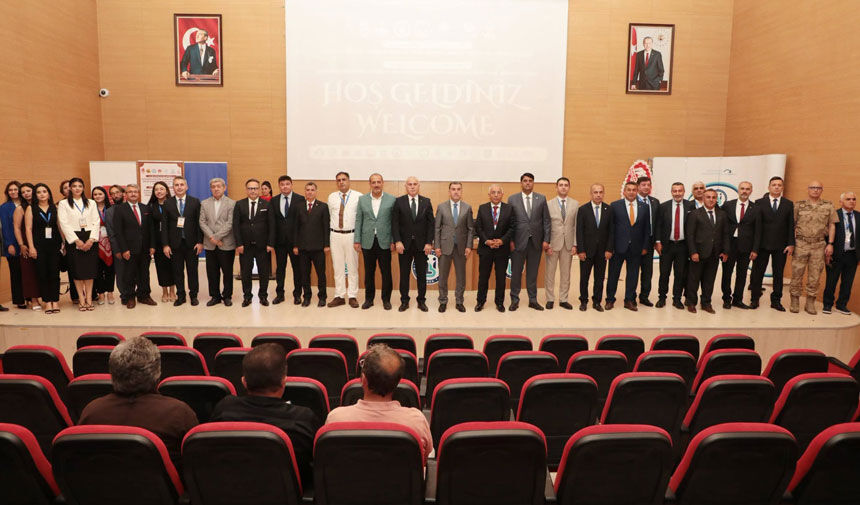 Turk Dunyasinin Cati Ismi Dede Korkut Bayburtta Bilim Dunyasini Bulusturdu1