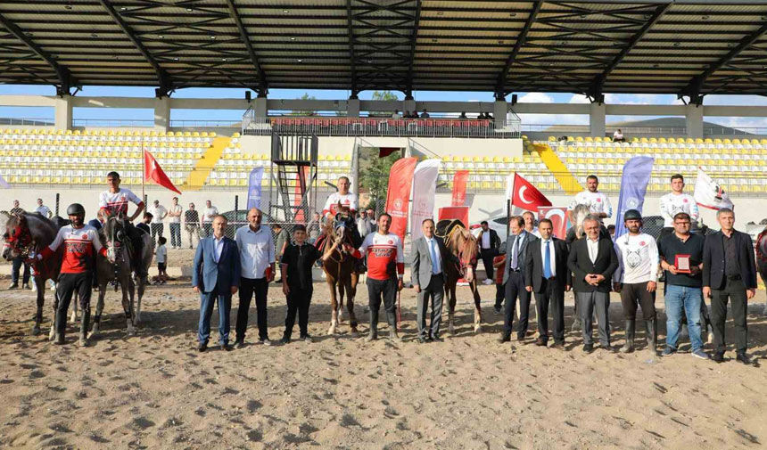 Ciritciler Bayburtta 15 Temmuz Icin Sahaya Cikti1