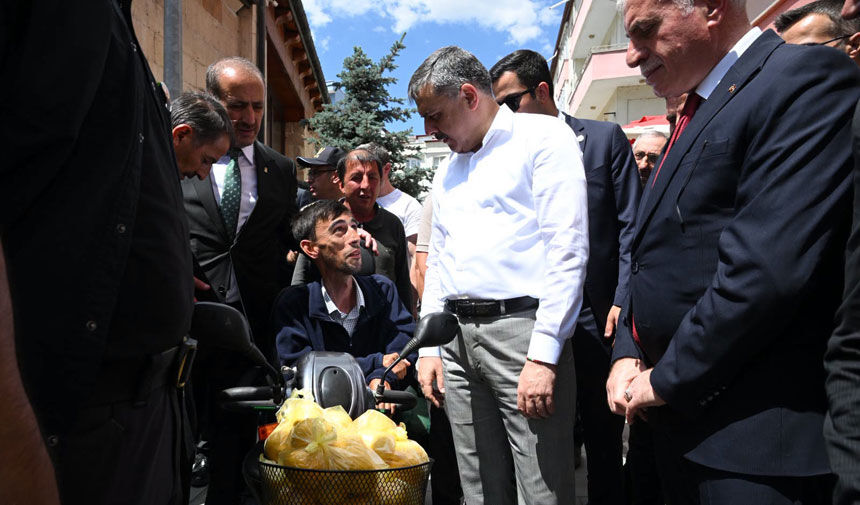 Bakan Ciftciden Bayburt Paylasimi Cayimiza Limon Attik Sozu Memlekete Getirdik1