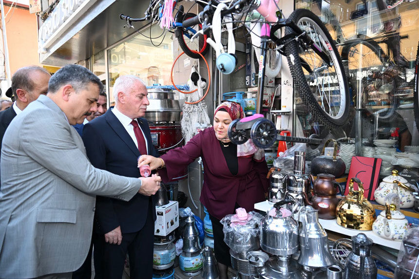 Bakan Ciftciden Bayburt Paylasimi Cayimiza Limon Attik Sozu Memlekete Getirdik11