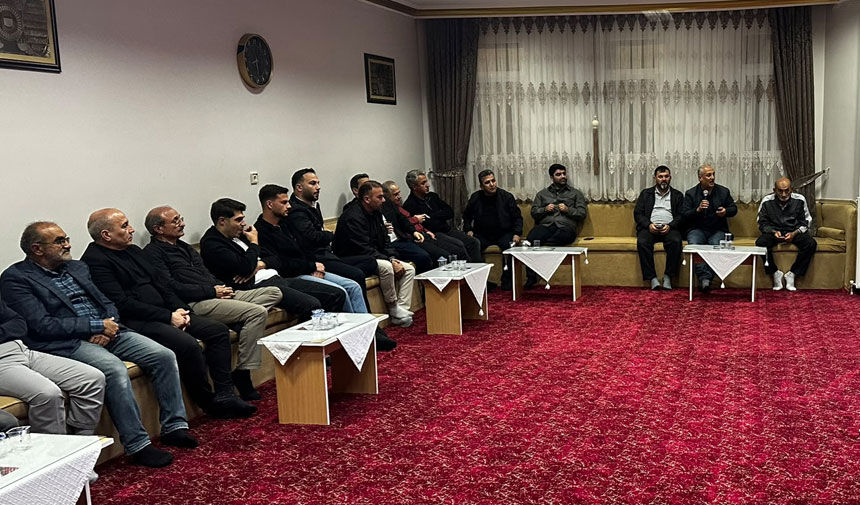 Tuzcuzade Sakinleri Toki Gorusmesi Oncesi Mahalle Odasinda Bulustu2
