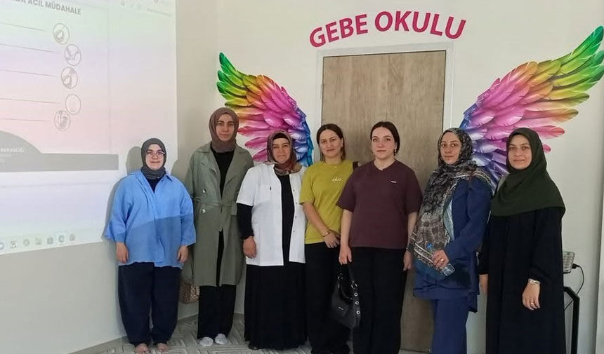 Bayburtta Anne Adaylarina Gebe Okulu Egitimi Verildi1