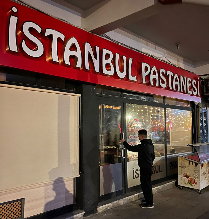 Ulku Ocaklarindan Bayburt Esnafina Siftah Bizden Bereketi Allahtan1