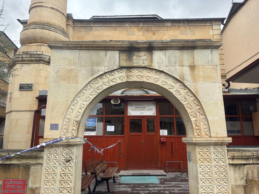 Minaresinden Taslar Dusuyordu Tuzcuzade Camii Icin Restorasyon Karari2