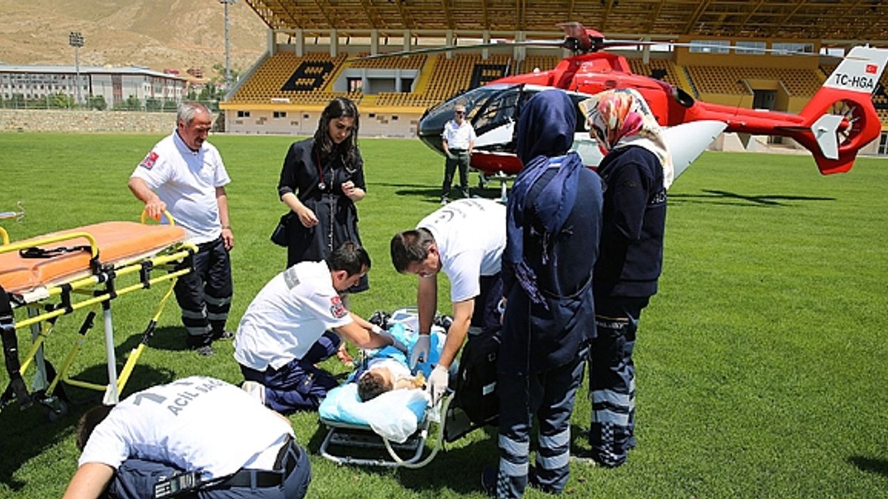 Ambulans helikopter kaç hasta için havalandı?