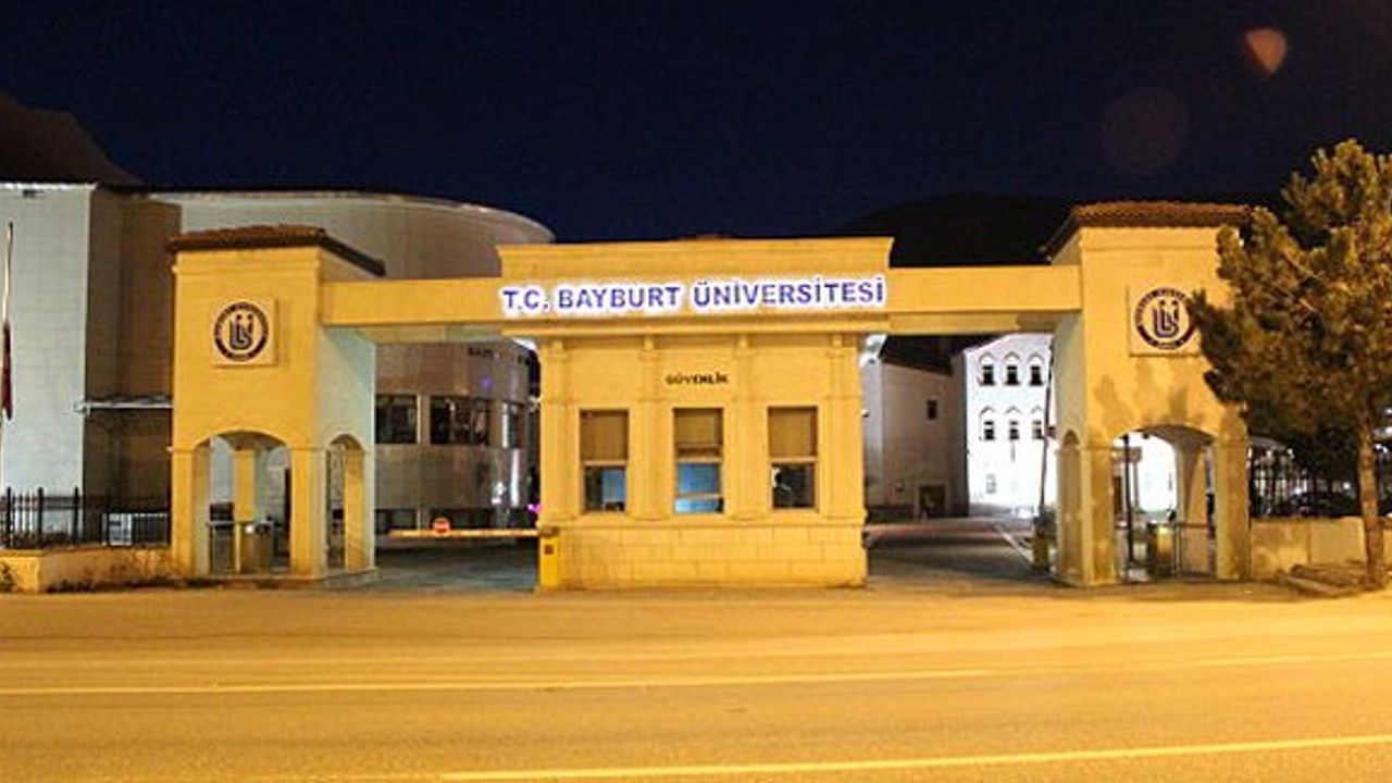 Bayburt Üniversitesi'nde DERSPOT sistemine geçildi