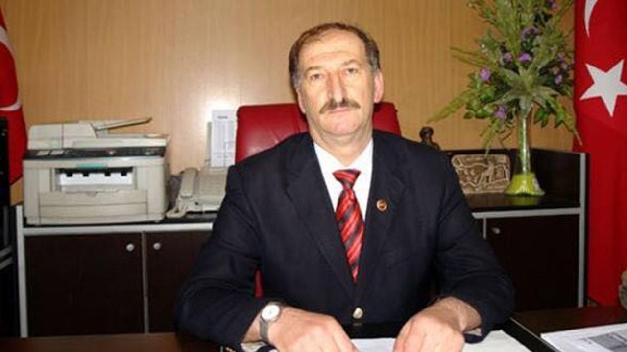 Burç: "AKP en iyi bildiği işi yapıyor"