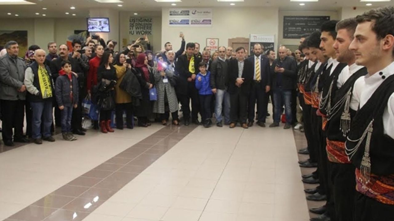 2016 EMITT Fuarı'nda davullu zurnalı final