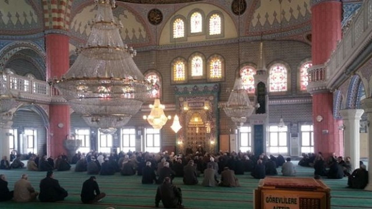 Yurt ve Bayburt uğruna şehit düşenler için...