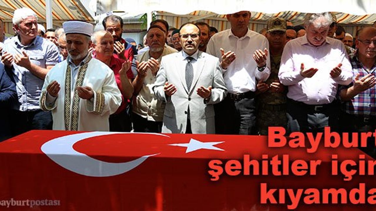 Bayburt'ta şehitler için gıyabi cenaze namazı