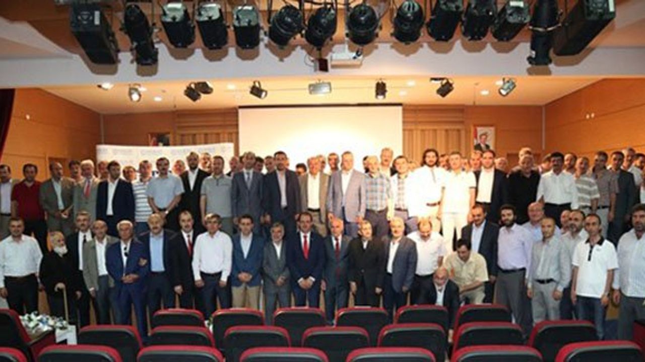İmam Hatip Mezunları Derneği: "Evet diyoruz"
