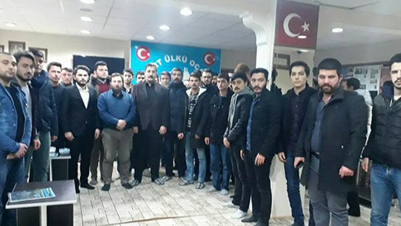 Ülkü Ocakları 'Çanakkale Zaferi'ni andı