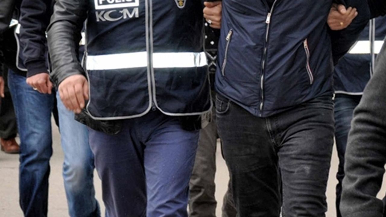 Bayburt'ta aranan 8 kişi tutuklandı