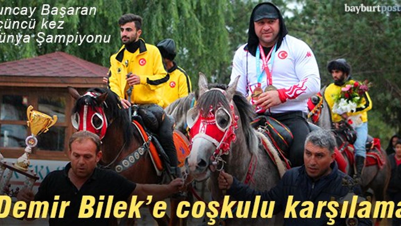 Dünya Şampiyonu Tuncay Başaran'a coşkulu karşılama