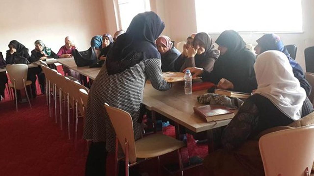 Aile Yaşam Merkezi’nden Hatm-i Şerif Programı