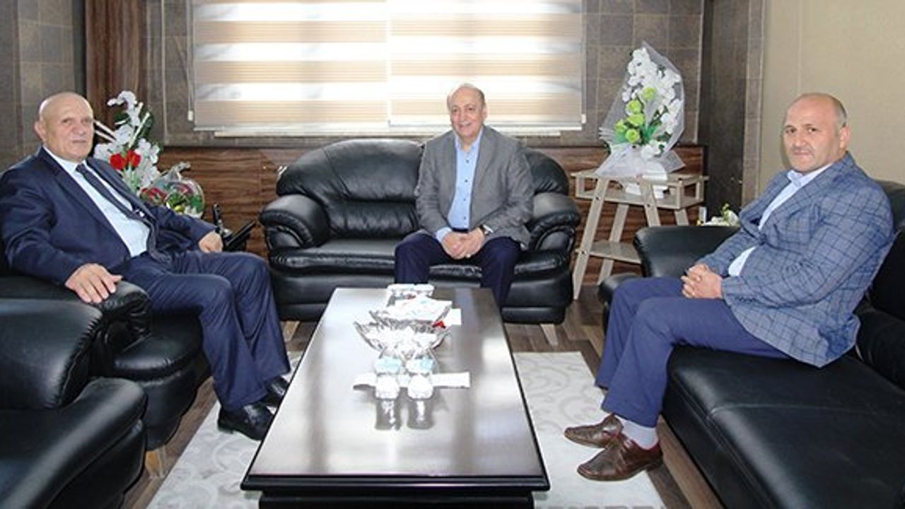 Cumhurbaşkanı Başdanışmanı Bilgi’nden Başkan Pekmezci’ye Ziyaret