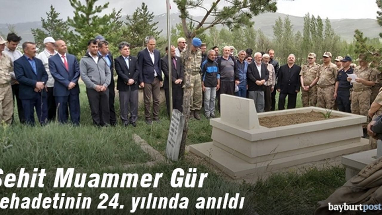 Şehit Muammer Gür kabri başında dualarla anıldı