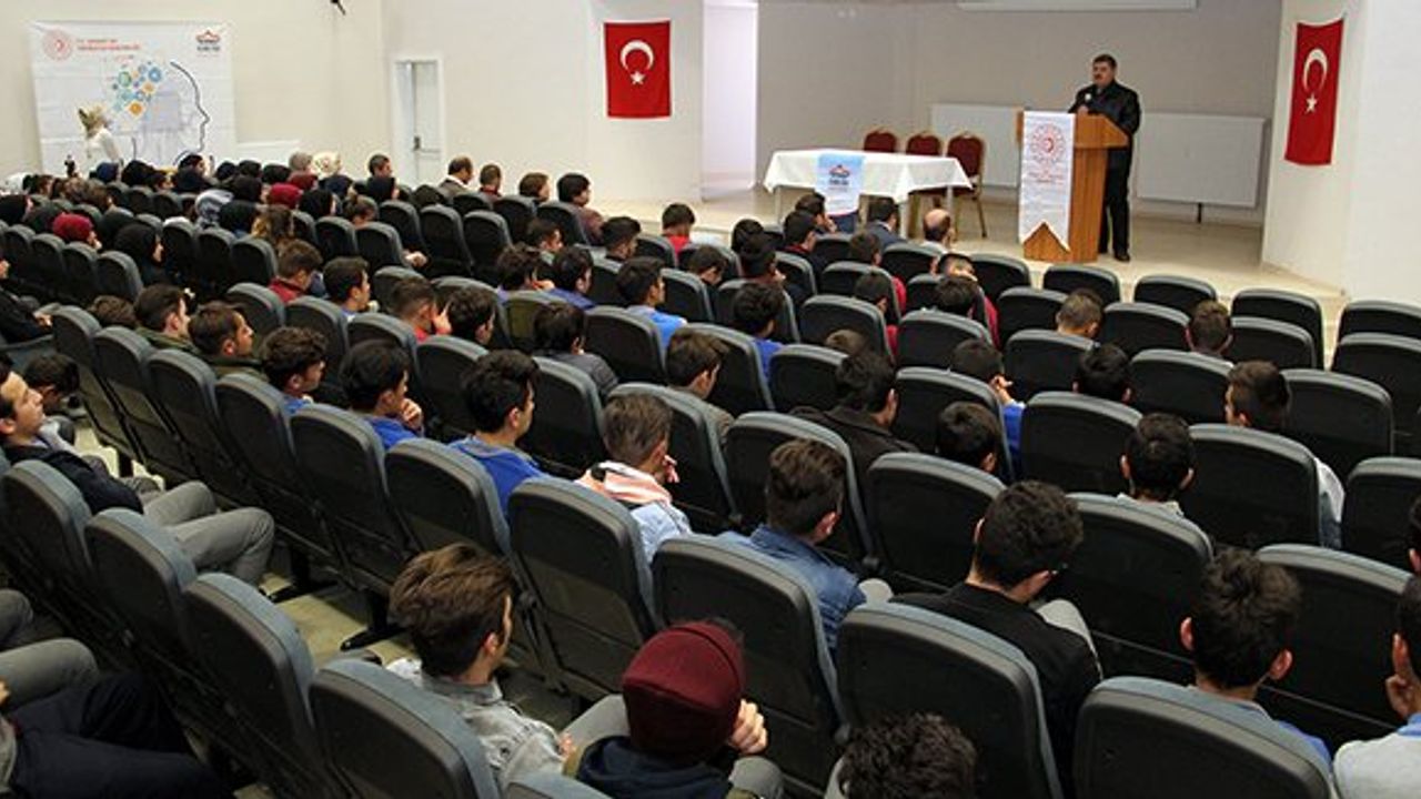 'Mesleki Eğitim Liderler Programı' Bayburt’ta düzenlendi