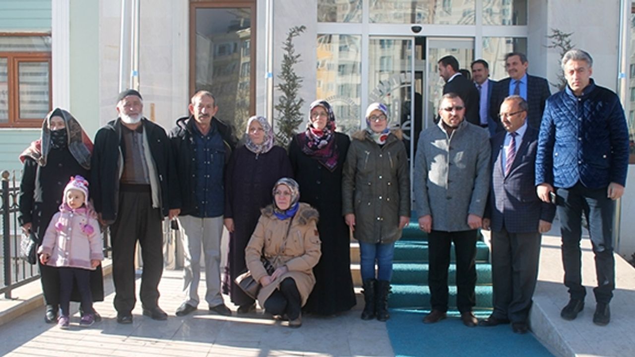 Nişancı'nın eşi ve kızı Umre'ye uğurlandı