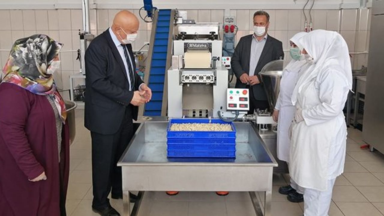 Başkan Pekmezci, SA-Nİ Lezzet Durağını ziyaret etti