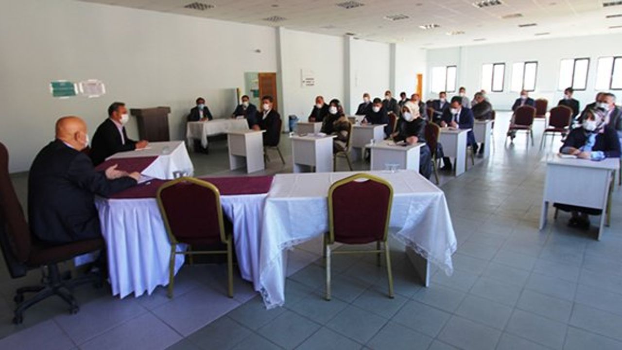 Bayburt Belediyesi'nde Birim Amirleri toplantısı