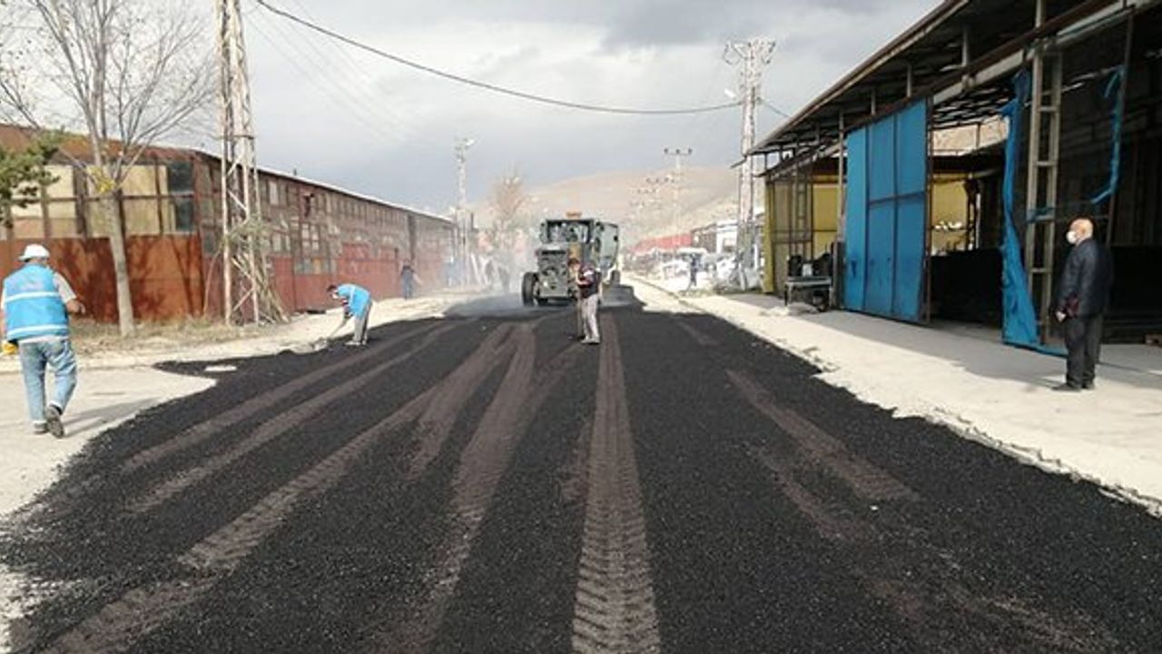 Bayburt Belediyesi'nden Asfalt Atağı