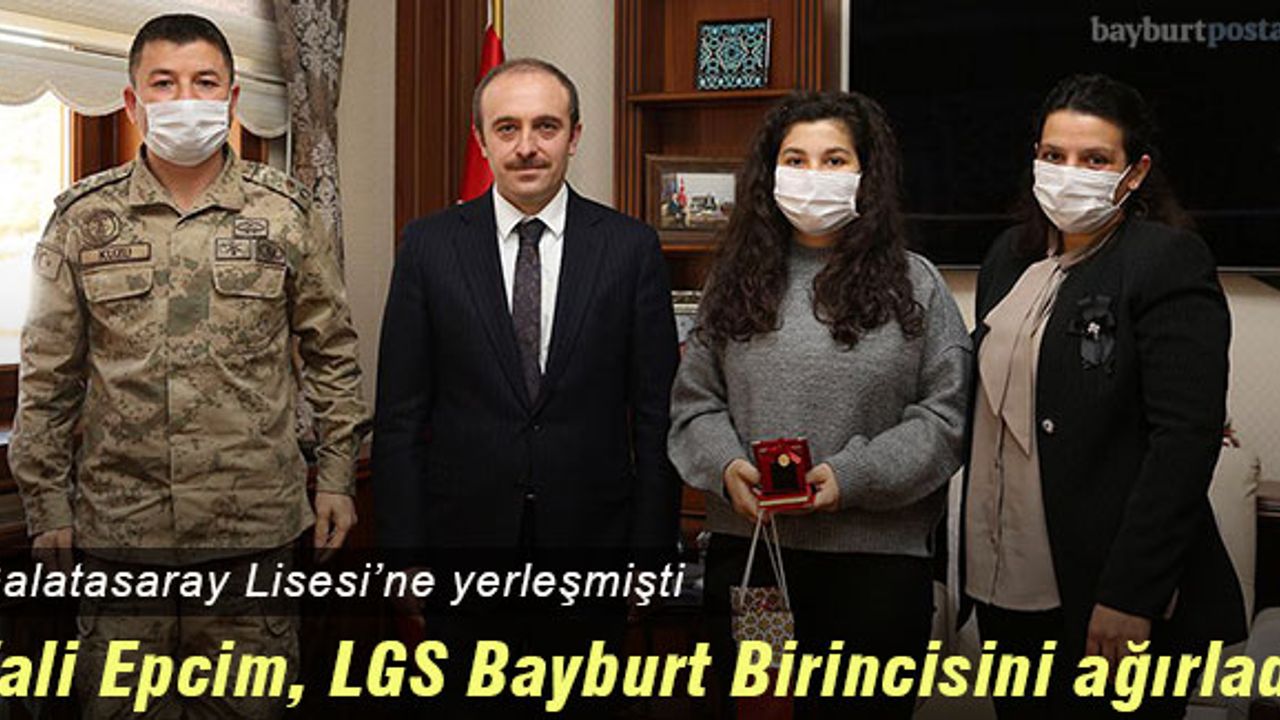 Vali Epcim, LGS Birincisi Emel Kuzu ve ailesini ağırladı