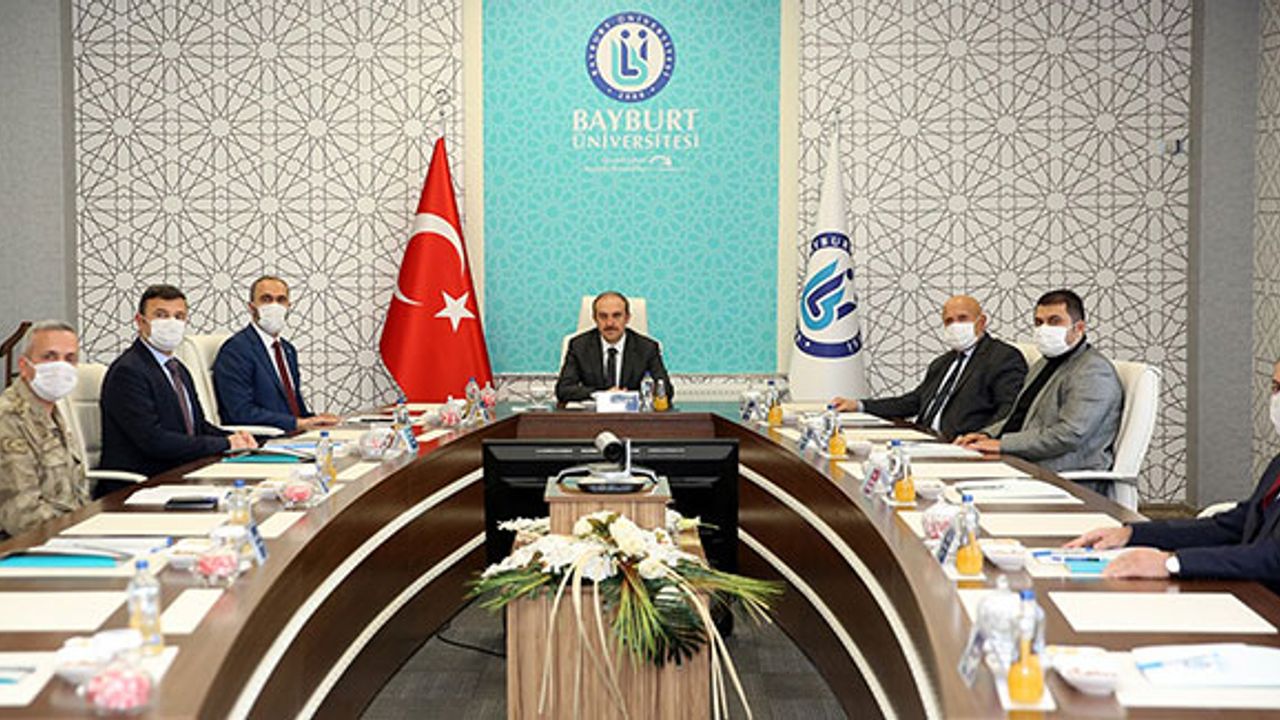 Bayburt Üniversitesi'nde Güvenlik Tedbirleri Toplantısı