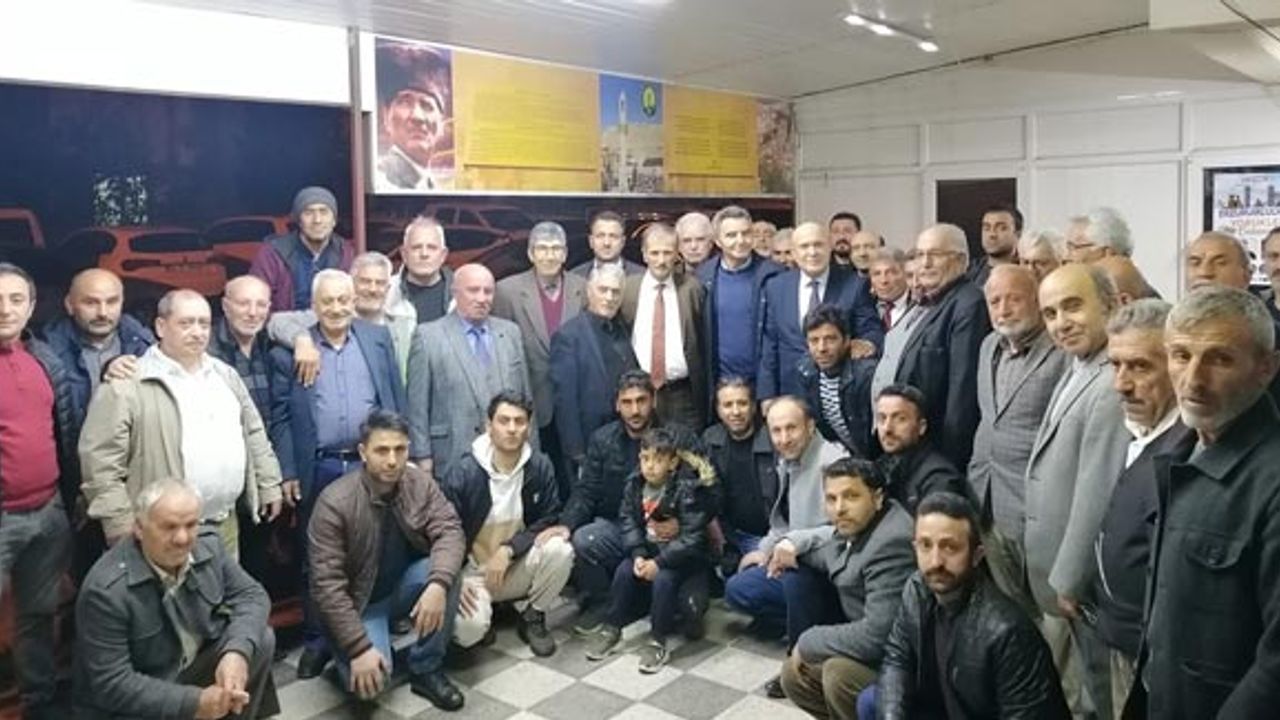 Başkan Pekmezci'den Antalya Bayburt Derneği'ne ziyaret